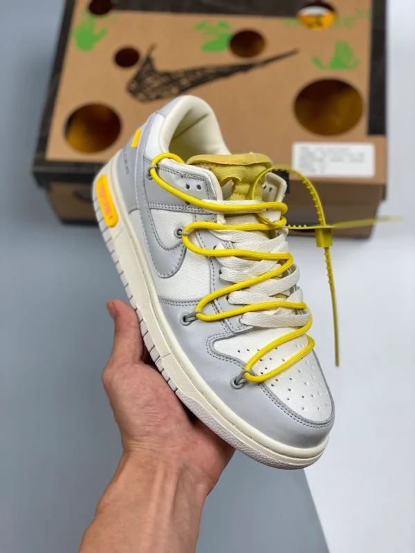 Off-White x Nike Dunk Low 29 of 50 Grey Sail For Sale