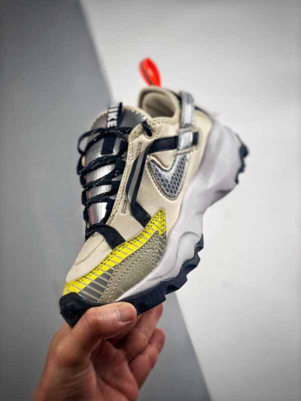3M x Nike TC 7900 LX Light Orewood Brown Black-Hyper Crimson-Reflect Silver For Sale