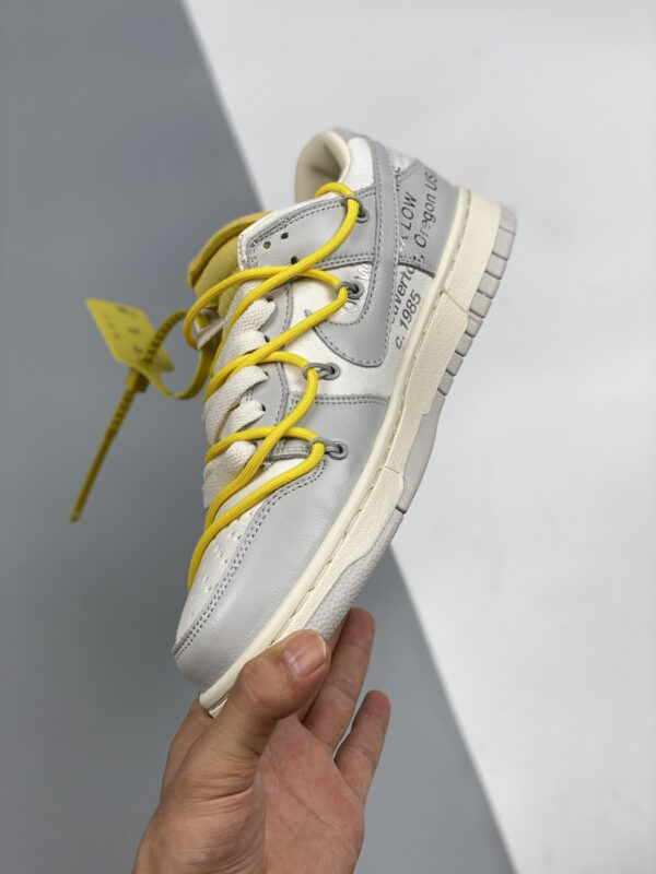 Off-White x Nike Dunk Low 29 of 50 Grey Sail For Sale