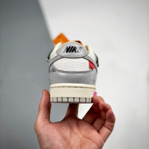 Off-White x Nike Dunk Low 9 of 50 Sail Neutral Grey For Sale