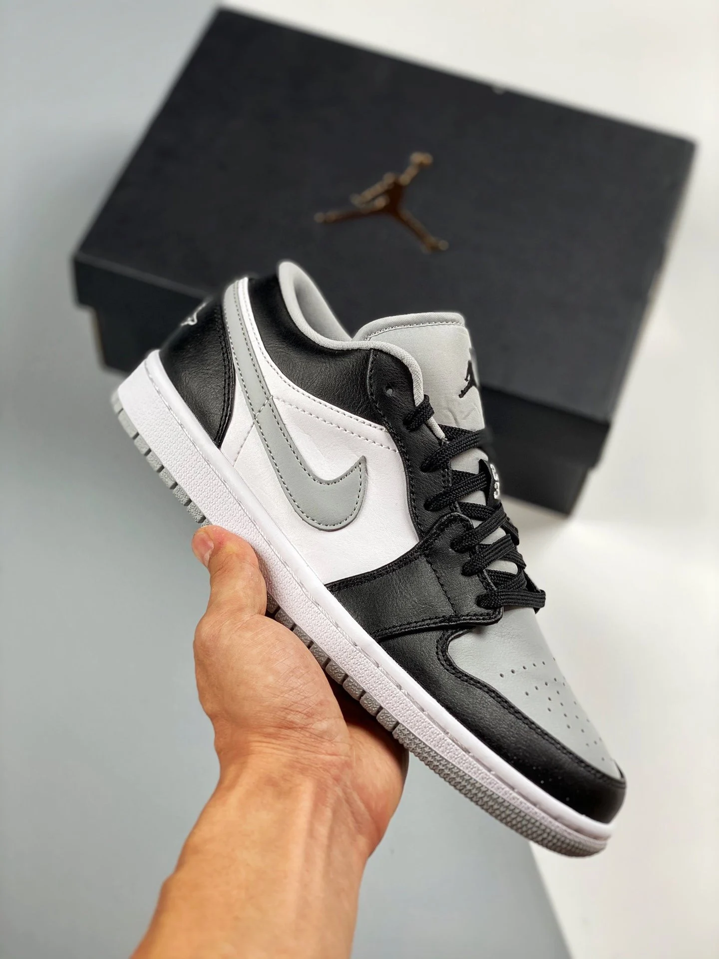 Air Jordan 1 Low Light Smoke Grey 553558-039 For Sale