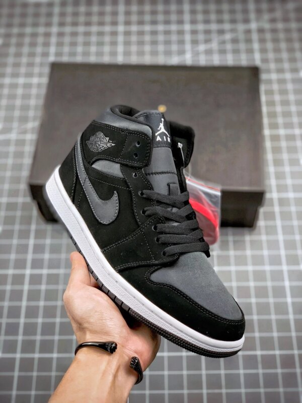 Air Jordan 1 Mid SE Black Grey 852542-012 On Sale