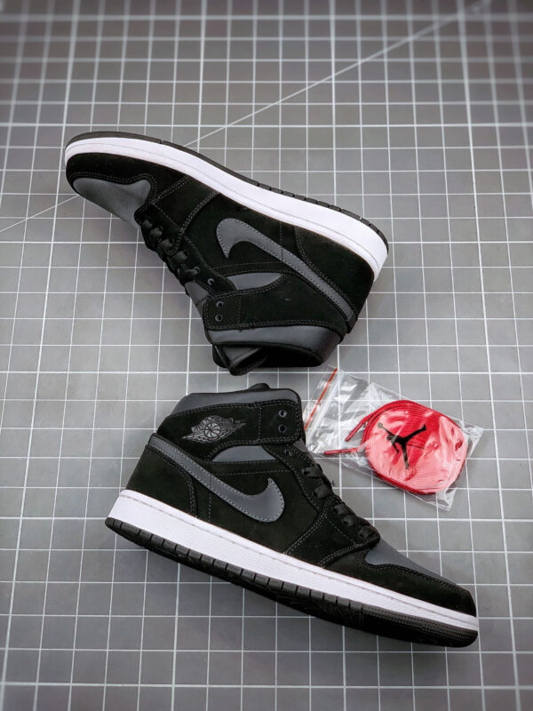 Air Jordan 1 Mid SE Black Grey 852542-012 On Sale