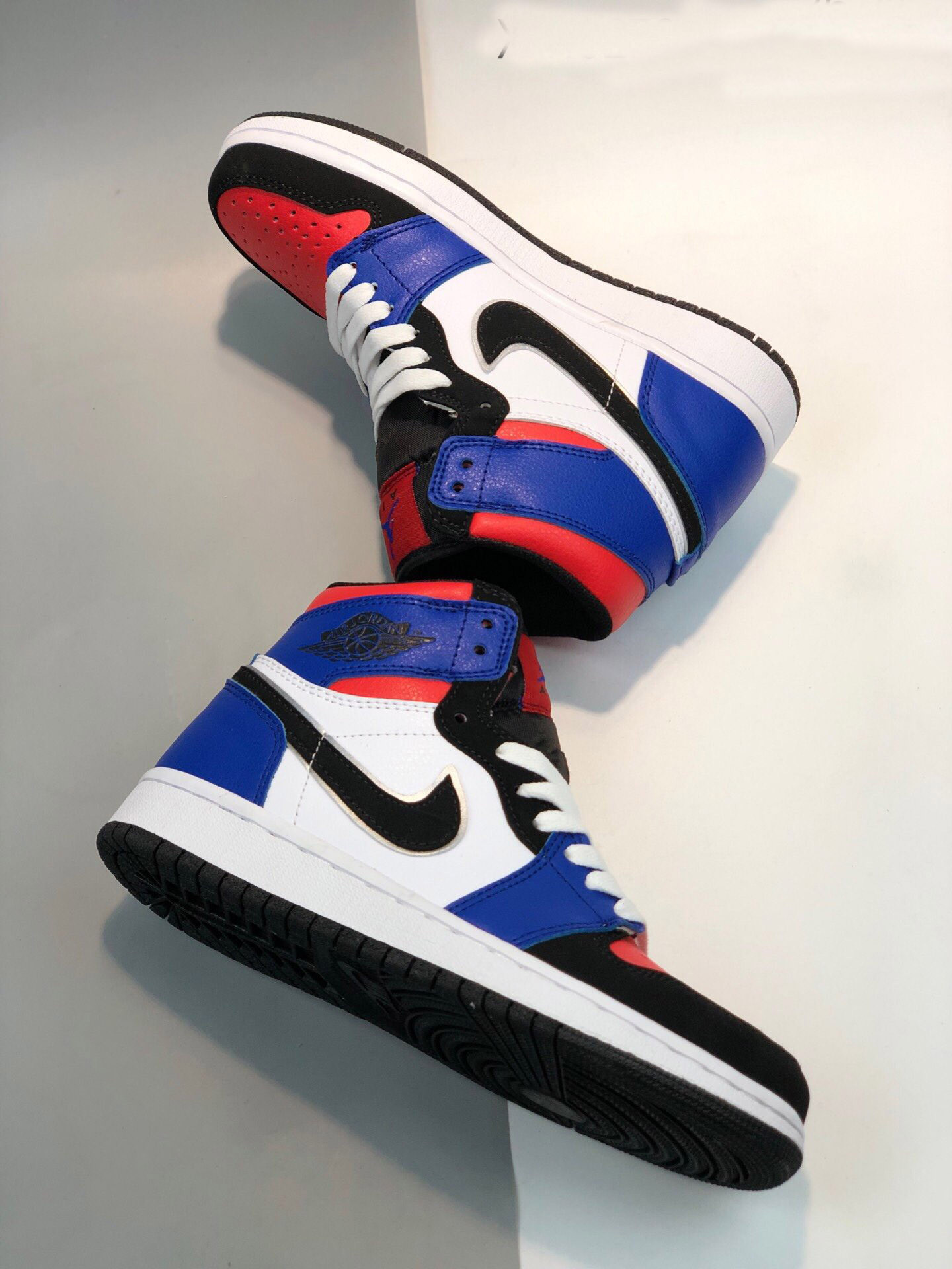 Air Jordan 1 Mid Top 3 Blue Red Black White 554724-124 For Sale