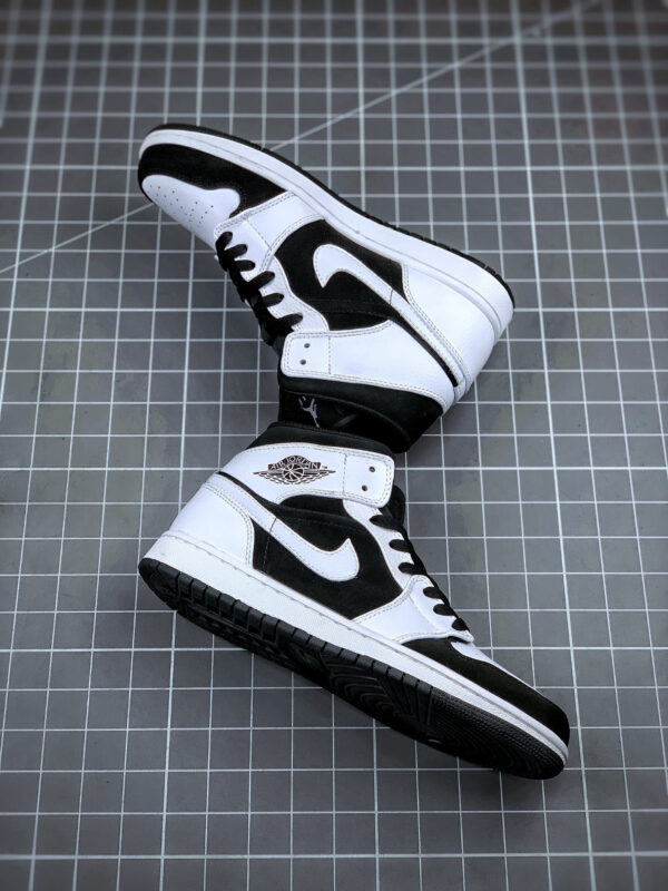 Air Jordan 1 Mid Tuxedo White Black On Sale