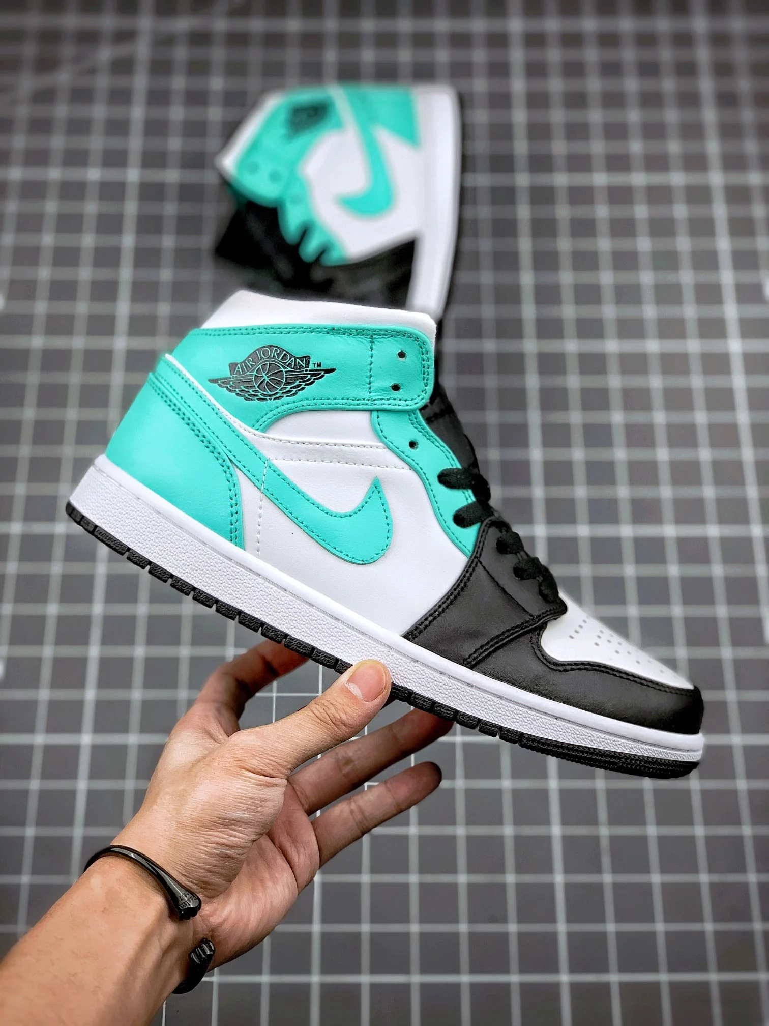 Air Jordan 1 Mid White Black-Island Green For Sale