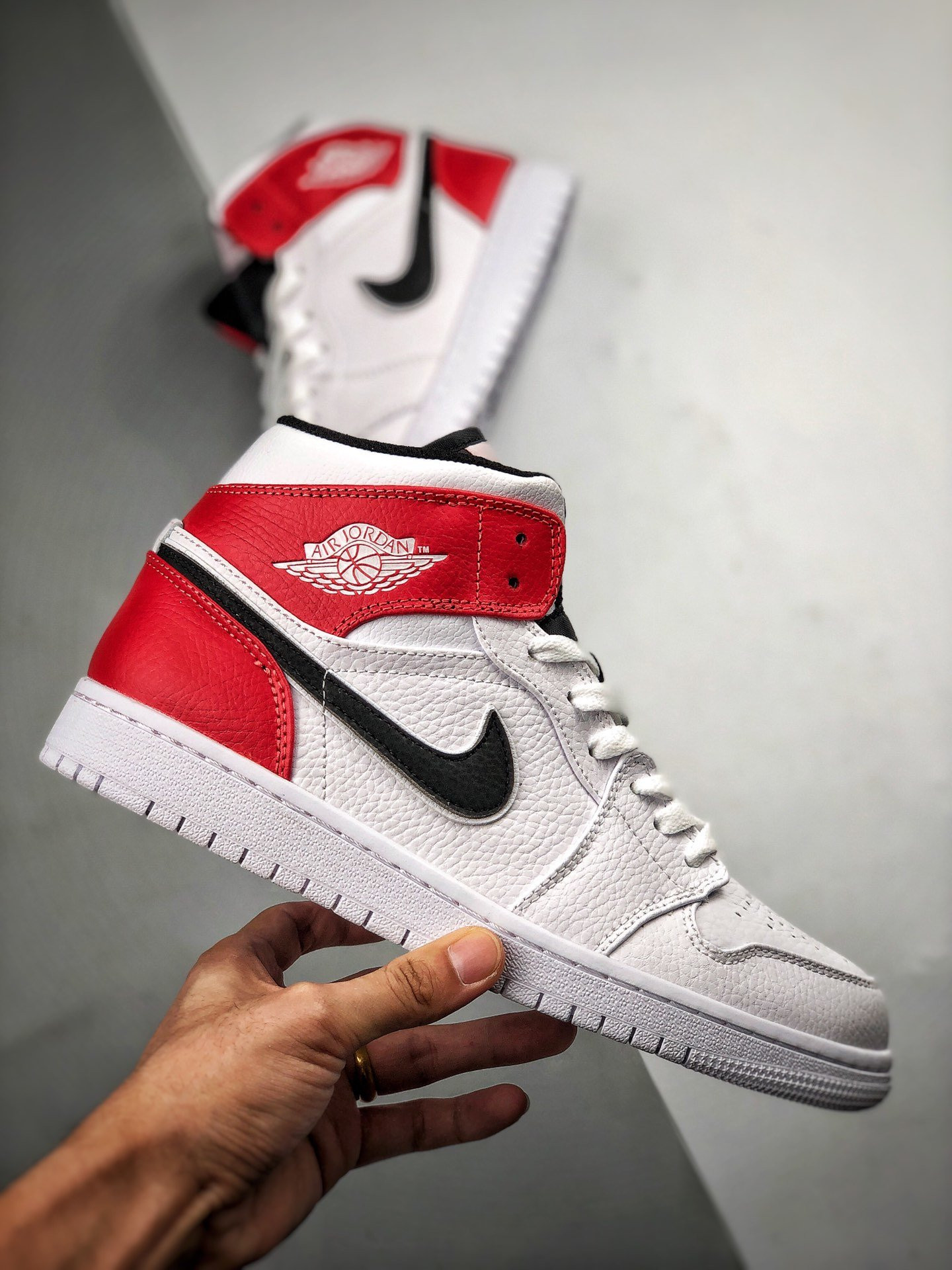 Air Jordan 1 Mid White Red Black 554724-116 On Sale