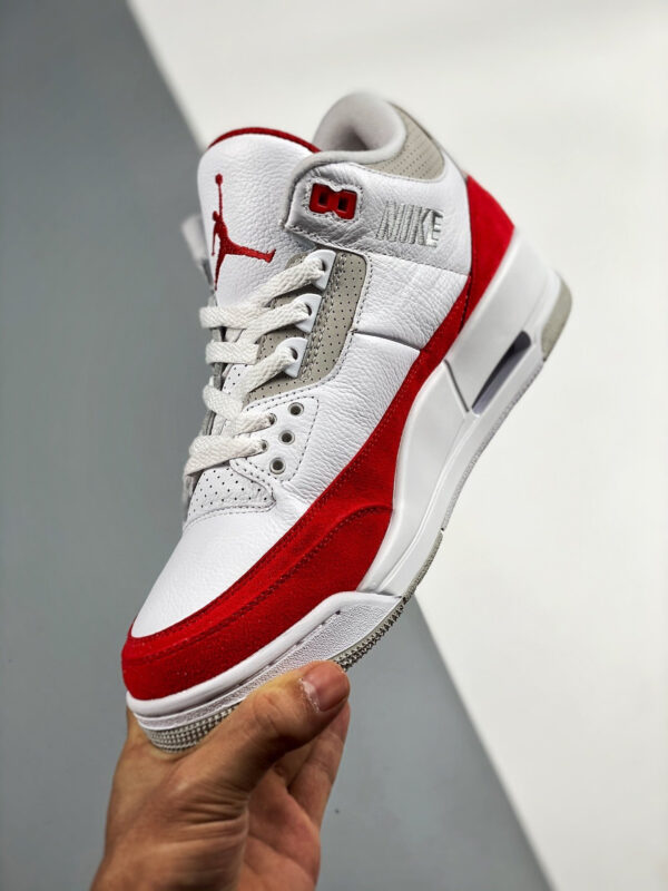 Air Jordan 3 Tinker Air Max 1 University RedWhite