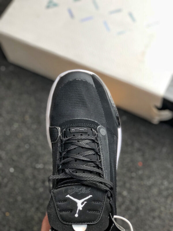 Air Jordan 34 Eclipse Black White AR3240-001 On Sale