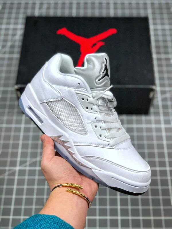 Air Jordan 5 Low White Black-Wolf Grey 819172-122 For Sale