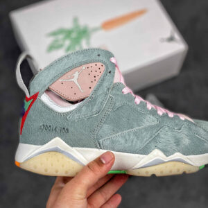 Air Jordan 7 SE Hare 2.0 Neutral Grey White-Pink Foam For Sale