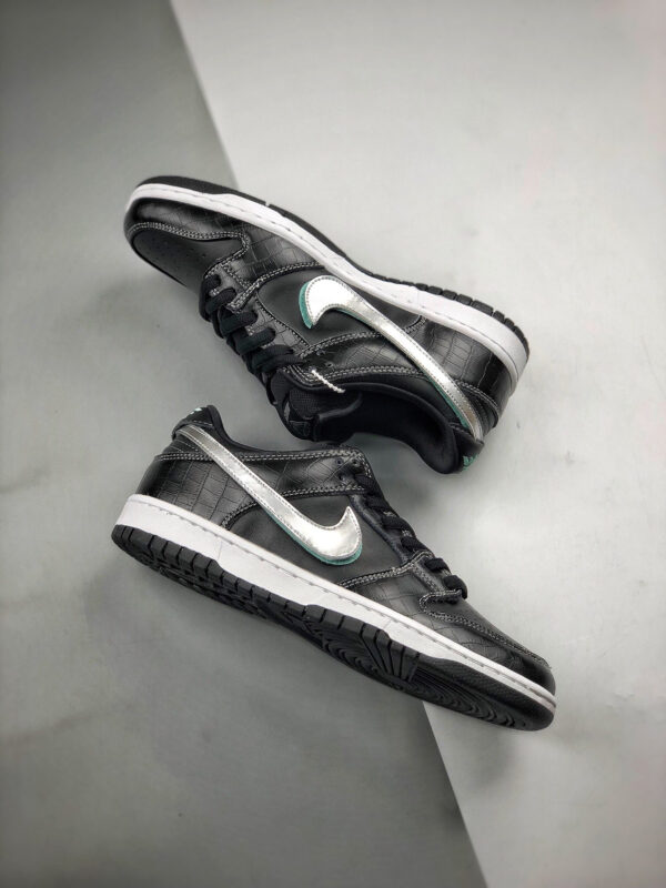 Diamond Supply Co x Nike SB Dunk Low Black For Sale