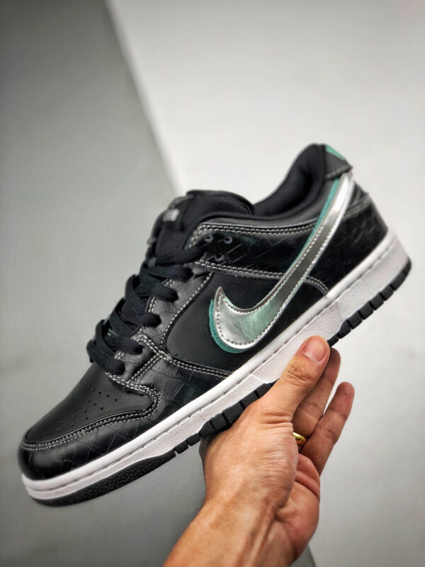 Diamond Supply Co x Nike SB Dunk Low Black For Sale