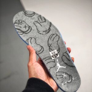 KAWS x Air Jordan 4 Cool Grey White 930155-003 For Sale