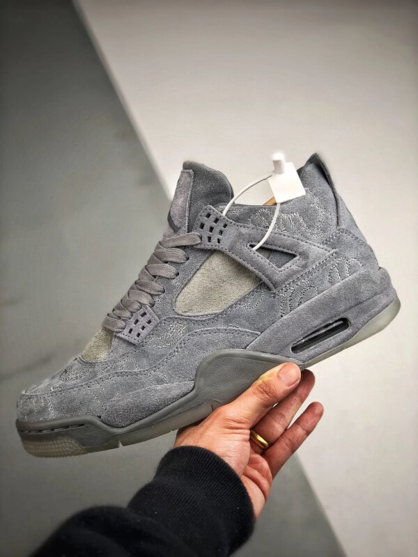 KAWS x Air Jordan 4 Cool Grey White 930155-003 For Sale