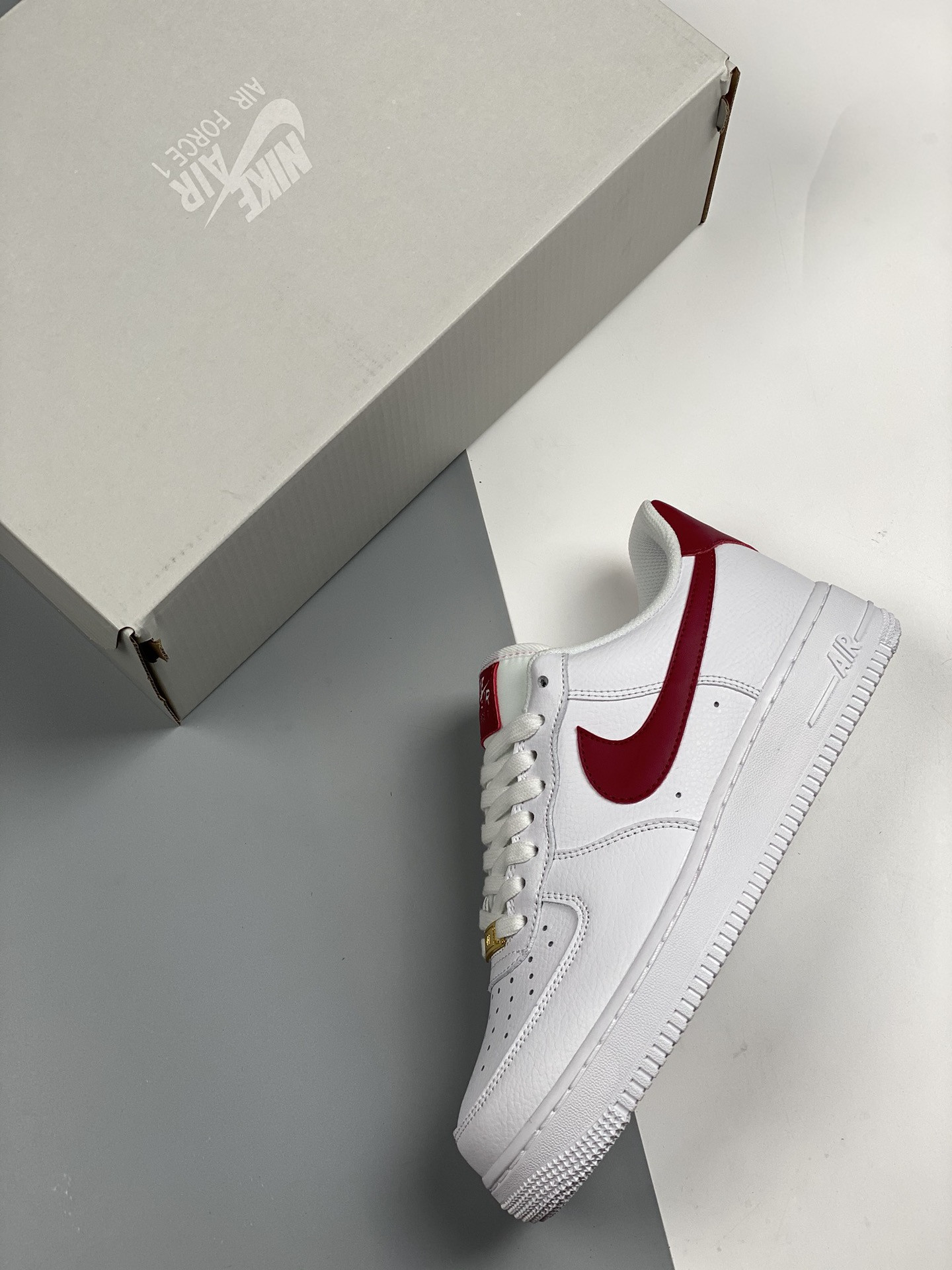 Nike Air Force 1 07 White Noble Red For Sale