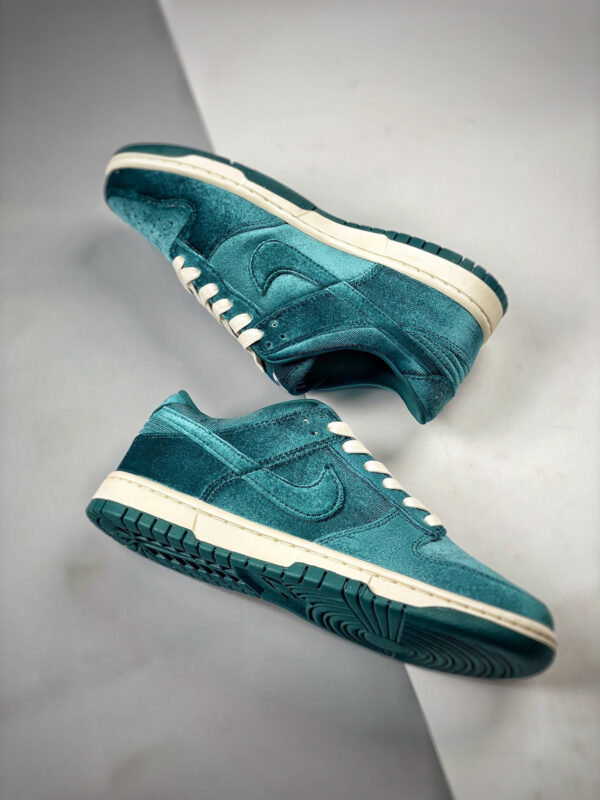 Nike Dunk Low Green Velvet Dark Teal White DZ5224-300 For Sale