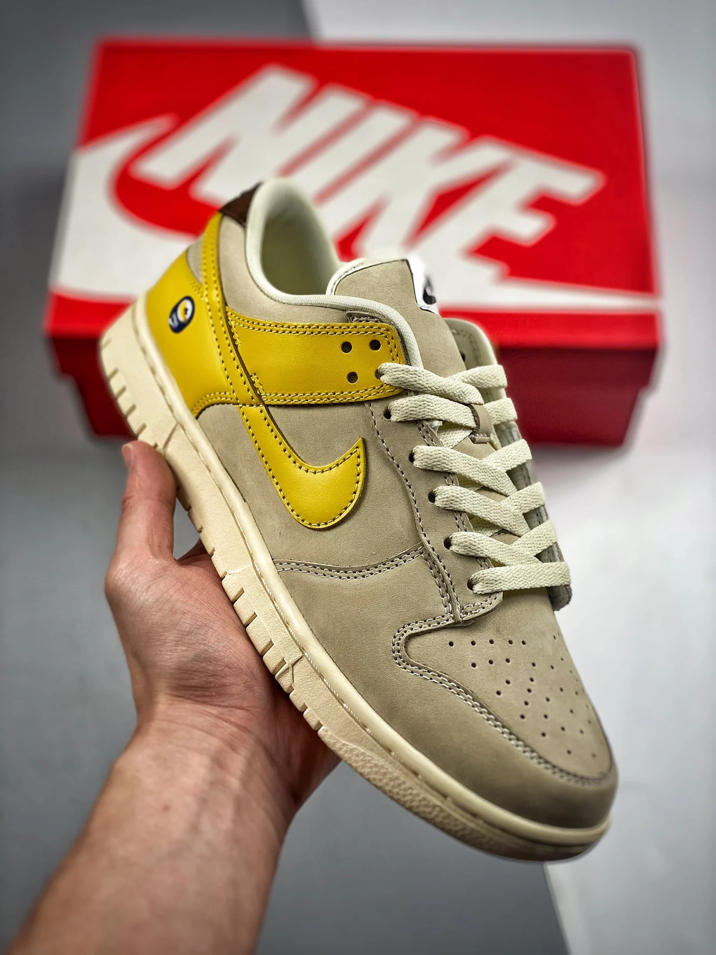 Nike Dunk Low Banana Coconut Milk Vivid Sulfur Cacao DR5487-100 For Sale