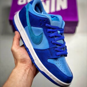 Nike SB Dunk Low Blue Raspberry DM0807-400 For Sale