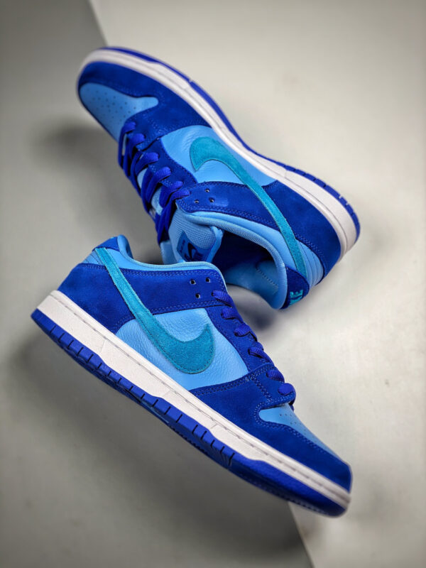 Nike SB Dunk Low Blue Raspberry DM0807-400 For Sale