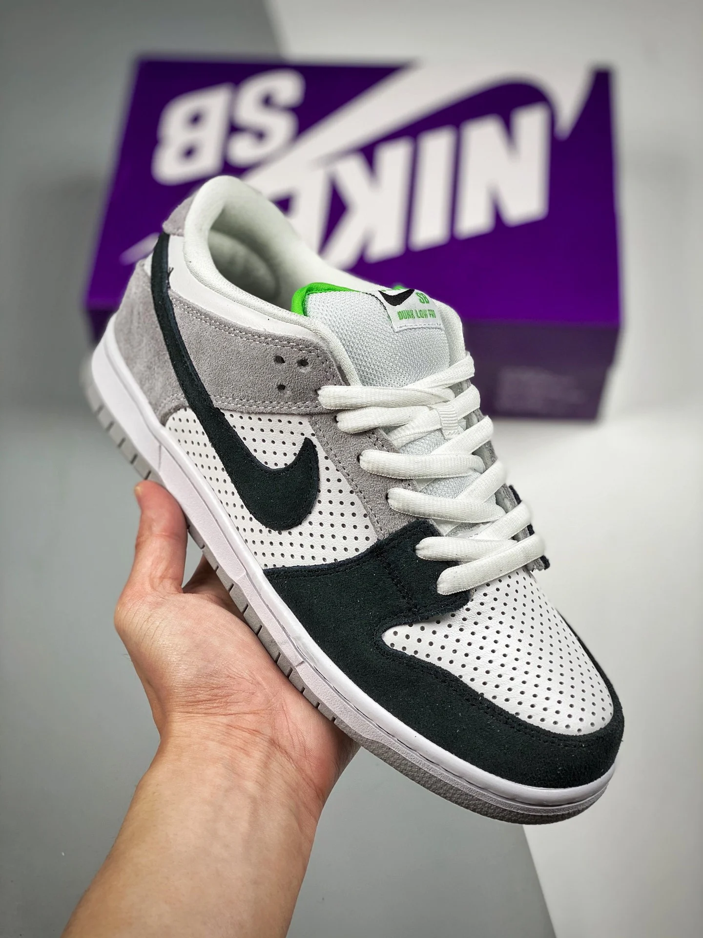 Nike SB Dunk Low Medium Grey White-Chlorophyll-Black For Sale