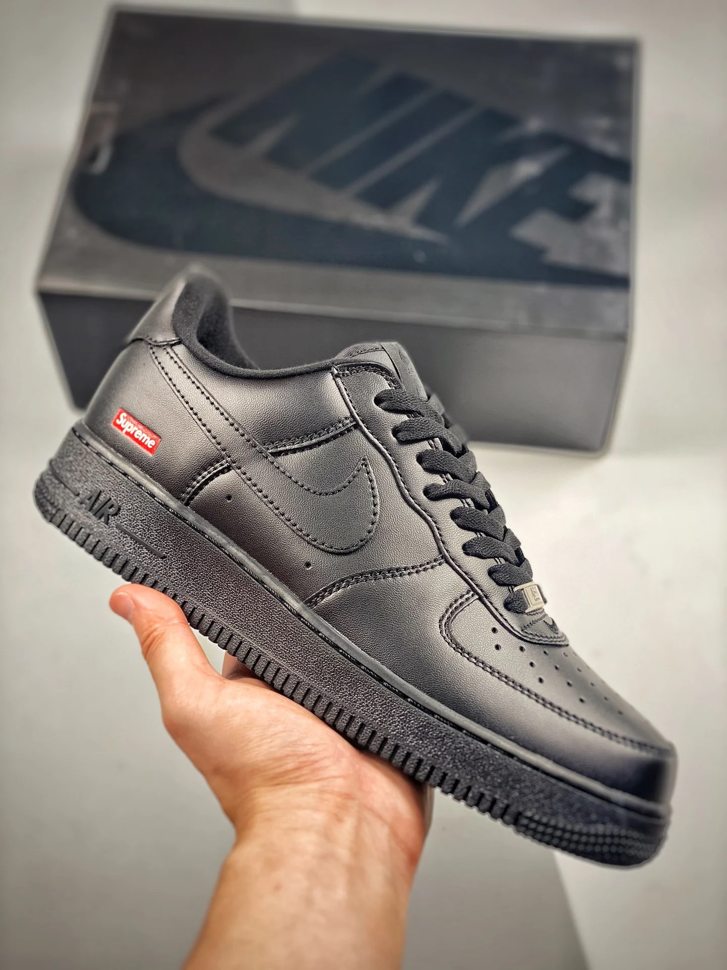 Supreme x Nike Air Force 1 Low Black CU9225-001 For Sale